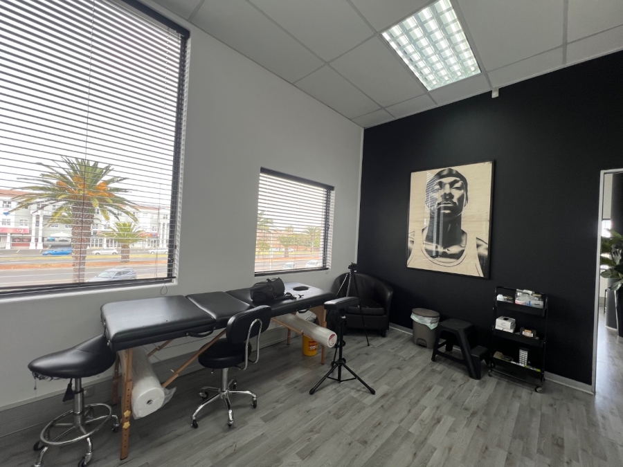 To Let Commercial Property for Rent in Table View Western Cape
